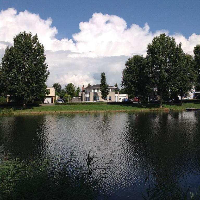 B&B Het Witte Huis Almere Exteriör bild