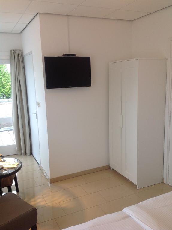 B&B Het Witte Huis Almere Exteriör bild