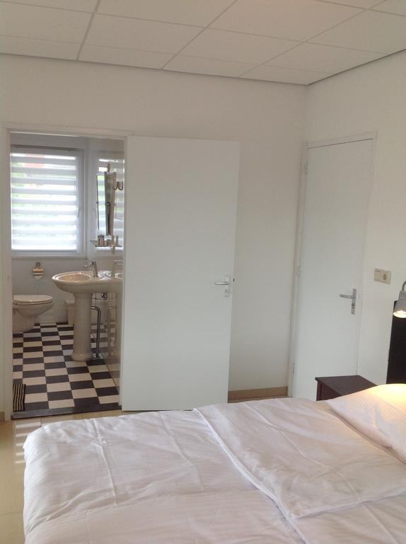 B&B Het Witte Huis Almere Exteriör bild